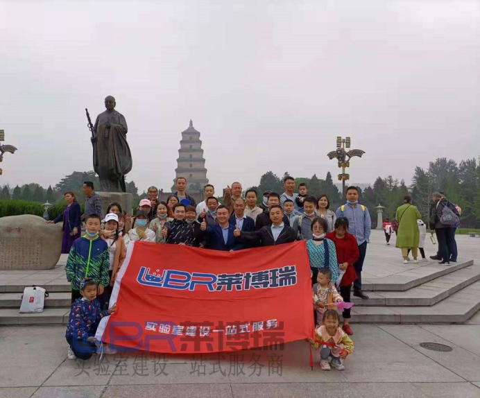 16210315924773.png blob.png